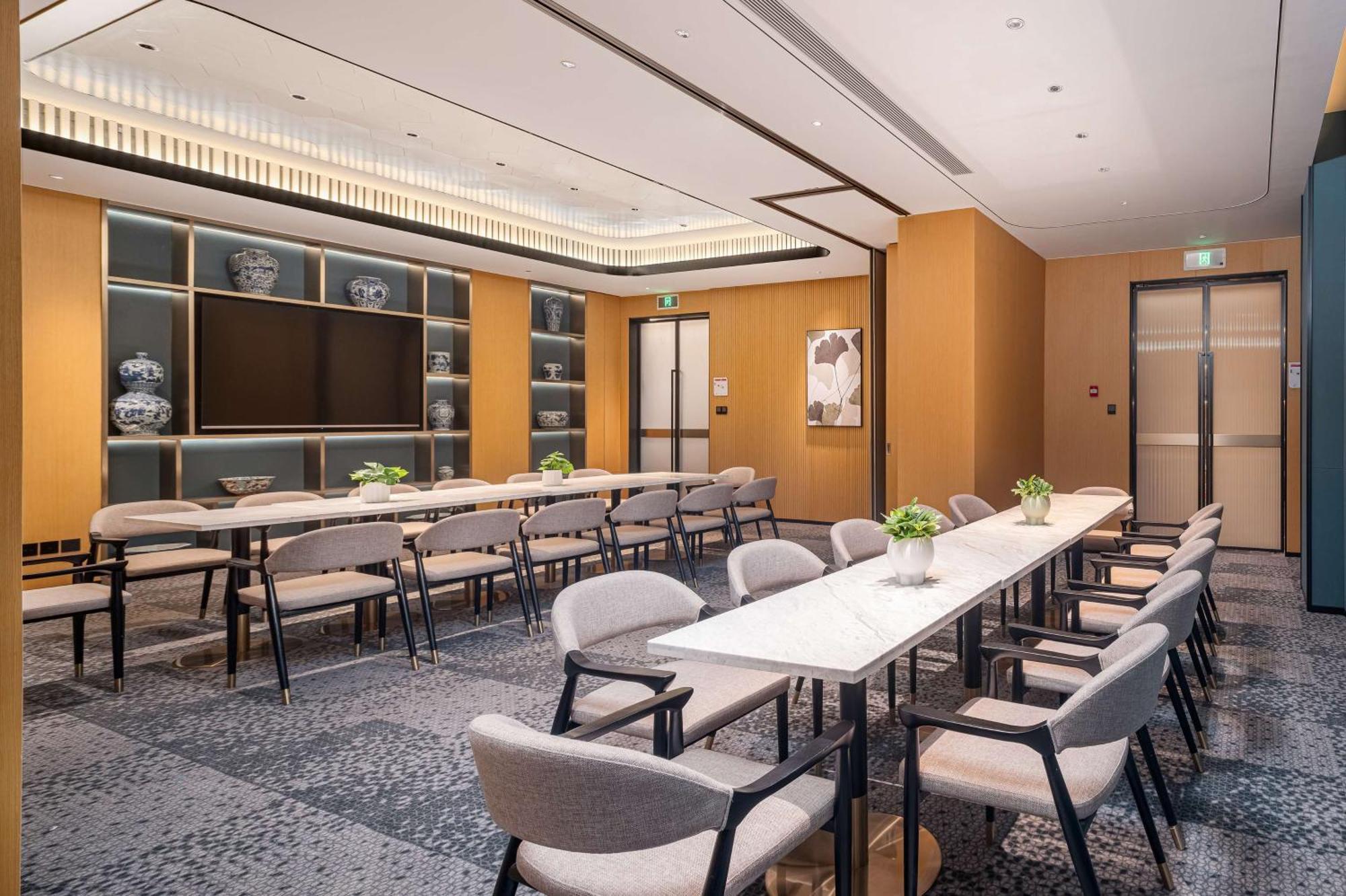 Hilton Garden Inn Beijing Temple Of Heaven East Gate Station Pequim Exterior foto