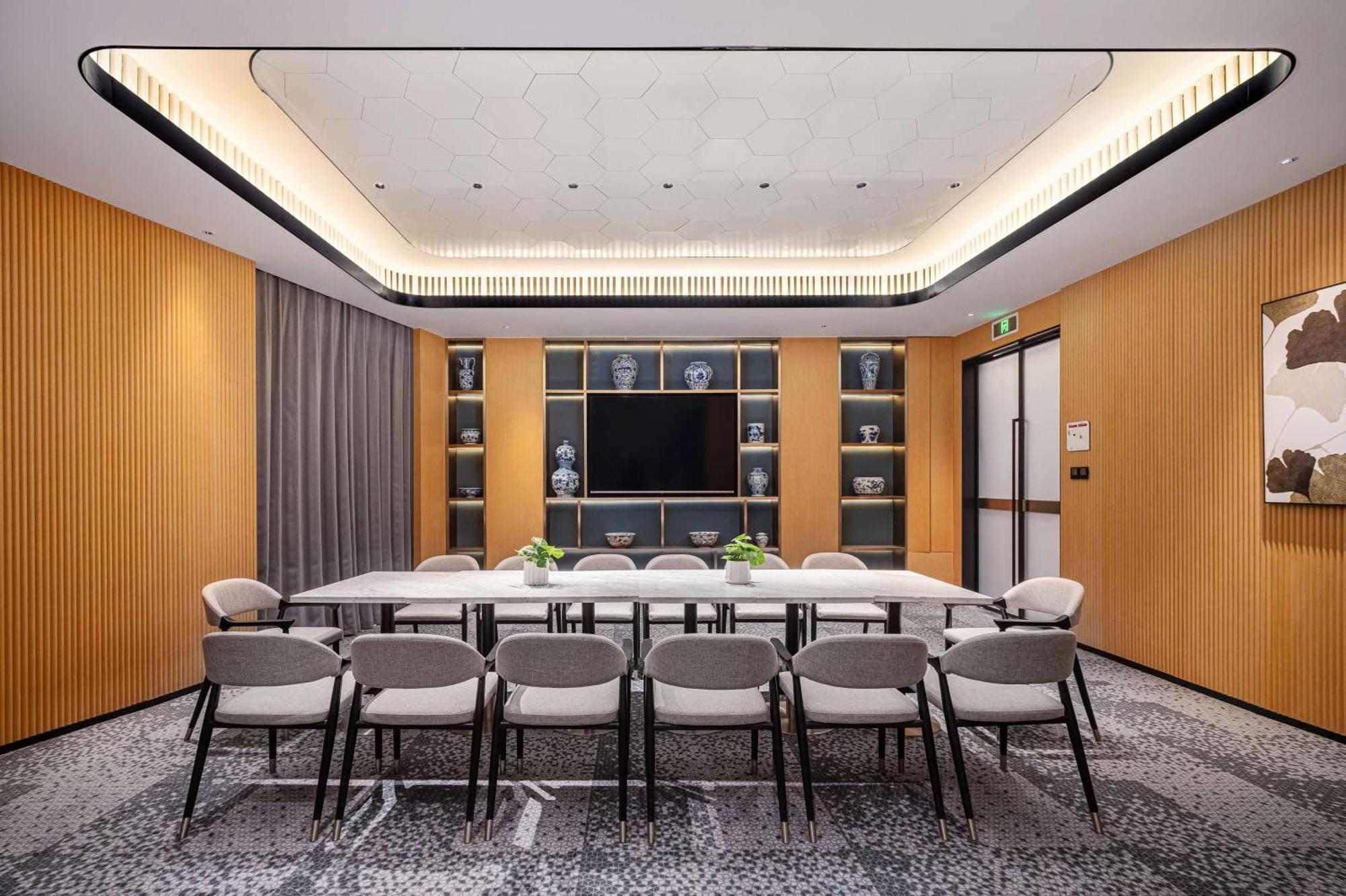 Hilton Garden Inn Beijing Temple Of Heaven East Gate Station Pequim Exterior foto